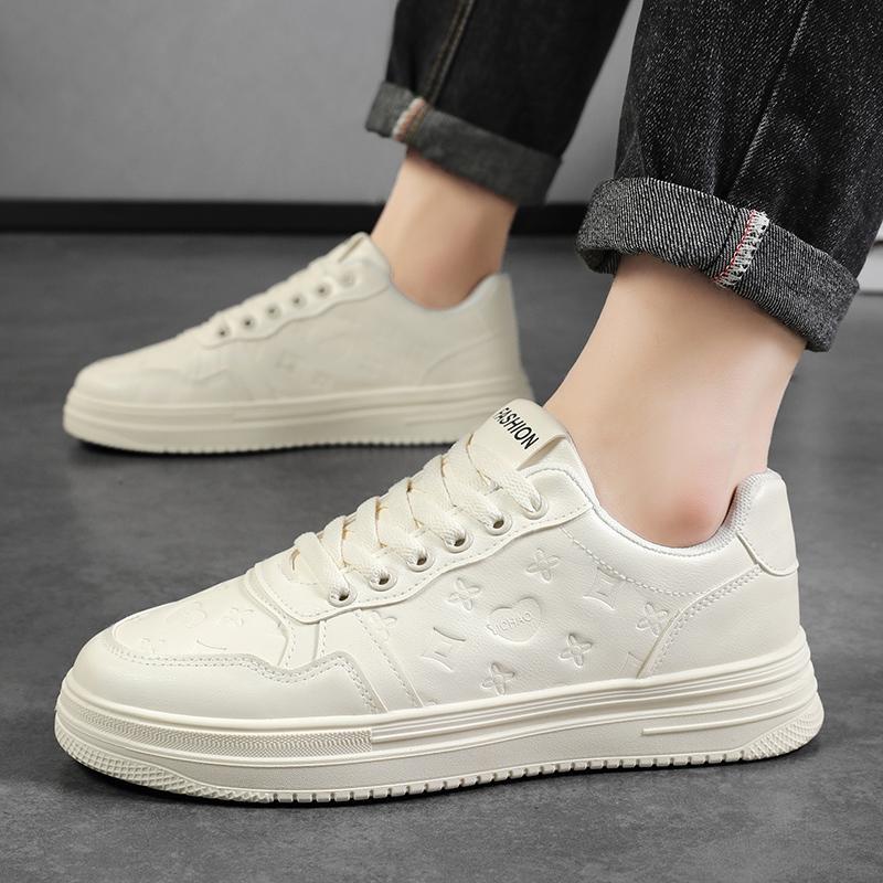 Four Seasons Casual Board Shoes Versatile Breathable Little White Shoes Trendy Sneakers Men's Shoes