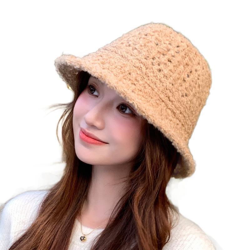 New Korean Style Hollow Breathable Knitted Bucket Hat for Women In Spring and Autumn Fashion Versatile Bucket Hat Showing Face Small Fisherman Hat