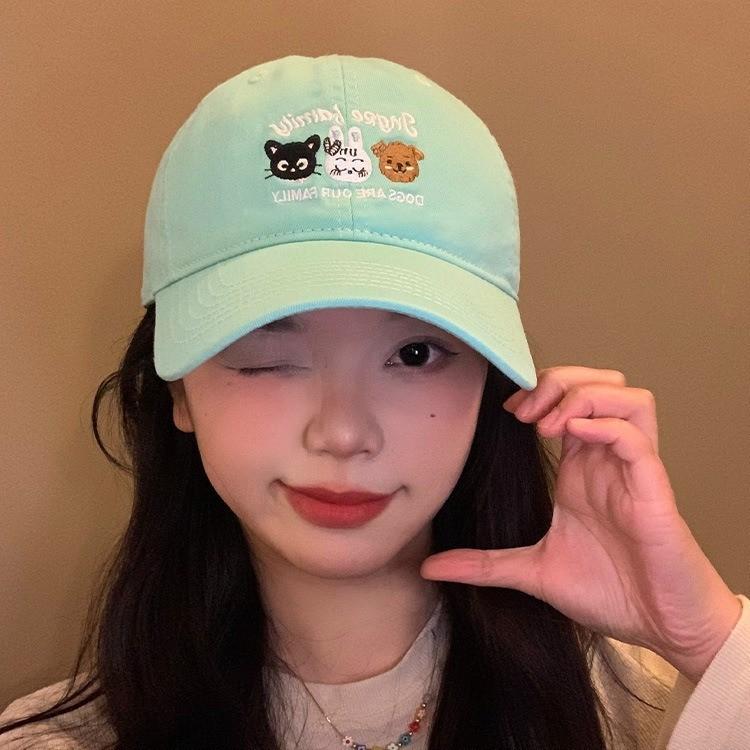 Stylish Green Embroidered Baseball Cap For Women And Men Adjustable Size Perfect For Spring