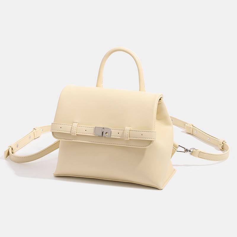Fashionable Large Capacity Bag for Women with Light Luxury Autumn and Winter New Retro Simple Crossbody Bag Fashionable Handbag Backpack