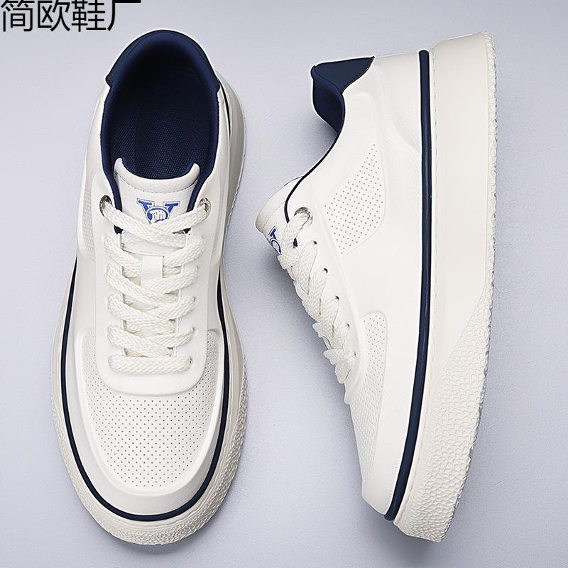 Spring and Summer New Men's Shoes Platform Men's Board Shoes White Shoes Breathable Punching Fashion Driving Shoes