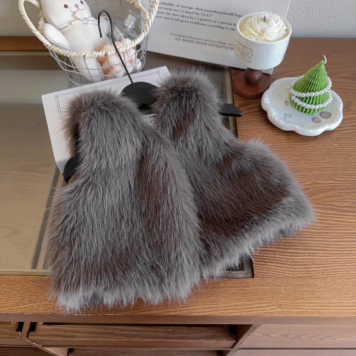 

Girls Furry Winter Vest and Knitted Wool Sweater Pants Set - AWA519-GZ9381-GZ9382 Size 100