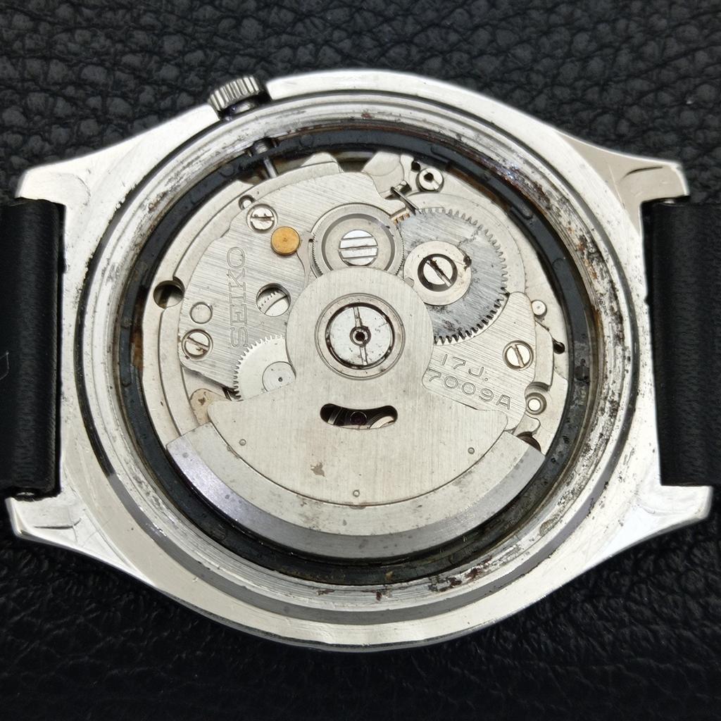 JAPAN 7009A VINTAGE SEIKO 5 AUTOMATIC MENS GOLDEN COLOR DIAL WATCH A701310-5