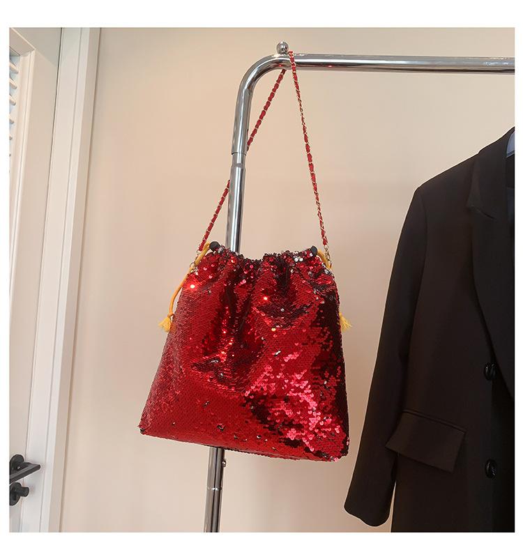 Niche Texture Sequined Bag Women's 2025 New Trendy Spring Fashion Versatile Shoulder Bag Chain Crossbody Bucket Bag