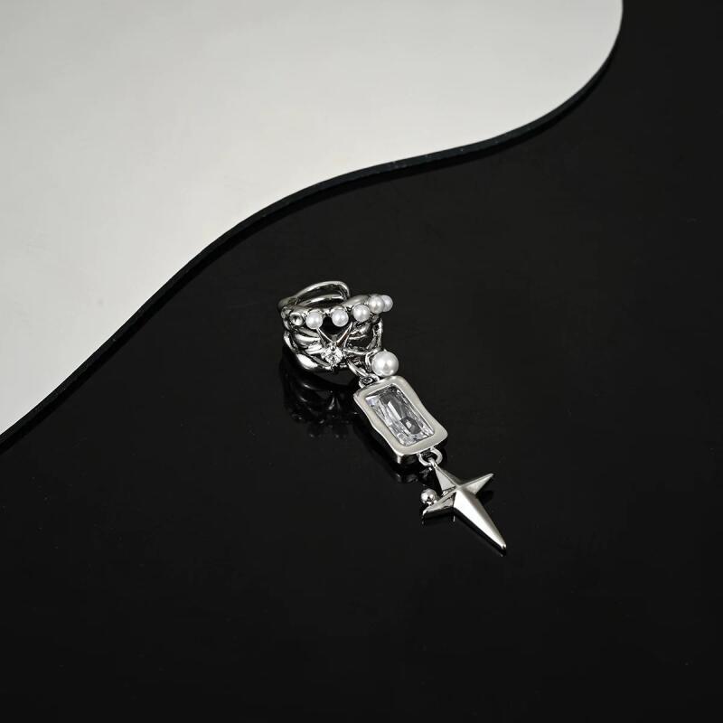 1Pc Sweet Cool Star Zircon Ear Clip for Women Men Punk Gothic Light Luxury No Ear Piercings Drop Earrings Jewelry Accessories