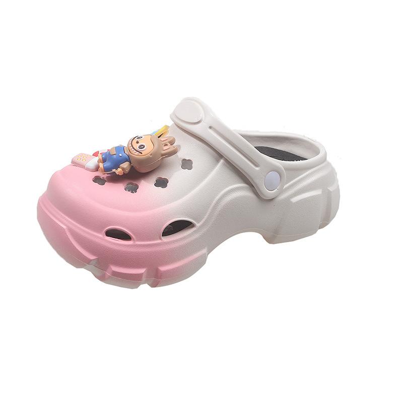 Children's slippers fashion 2025 summer new cartoon cute baby children outdoor fashion anti-hole shoes