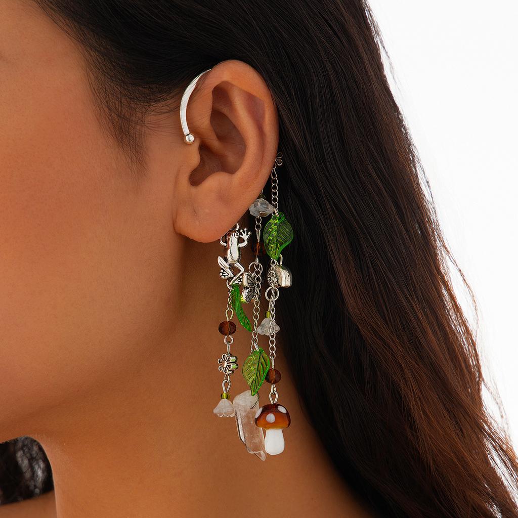 Zauberhafte Waldelfen-Ohrmanschetten für Frauen, Boho-Feenpilz- und Quastenketten-Ohrringe, Ohrring-Schmuck ohne Piercing, wunderlicher Elfen-Ohrschmuck