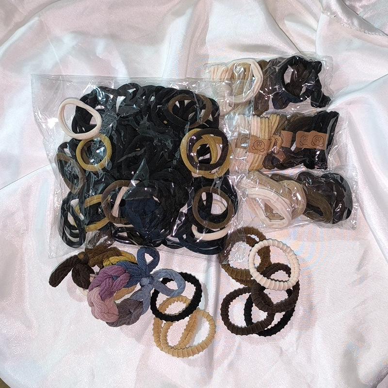 

Набор аксессуаров для волос осень/зима 2024 из 111 предметов: Шпильки, веревки для волос и зажимы в форме акулы