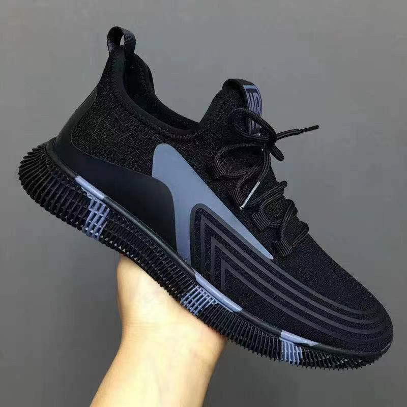 New 2025 Breathable Soft Sole Trendy Black Men's Casual Korean Style Running Shoes