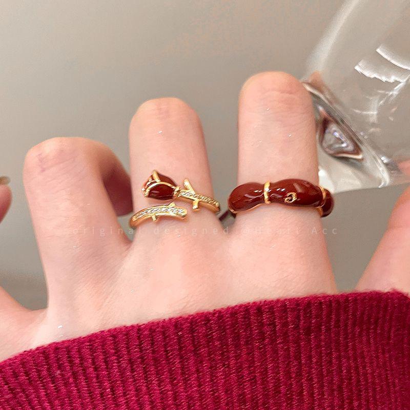 2024 New Style Wine Red Rose Zircon Whitening Index Finger Ring – Elegant, Adjustable, Stackable for Girls