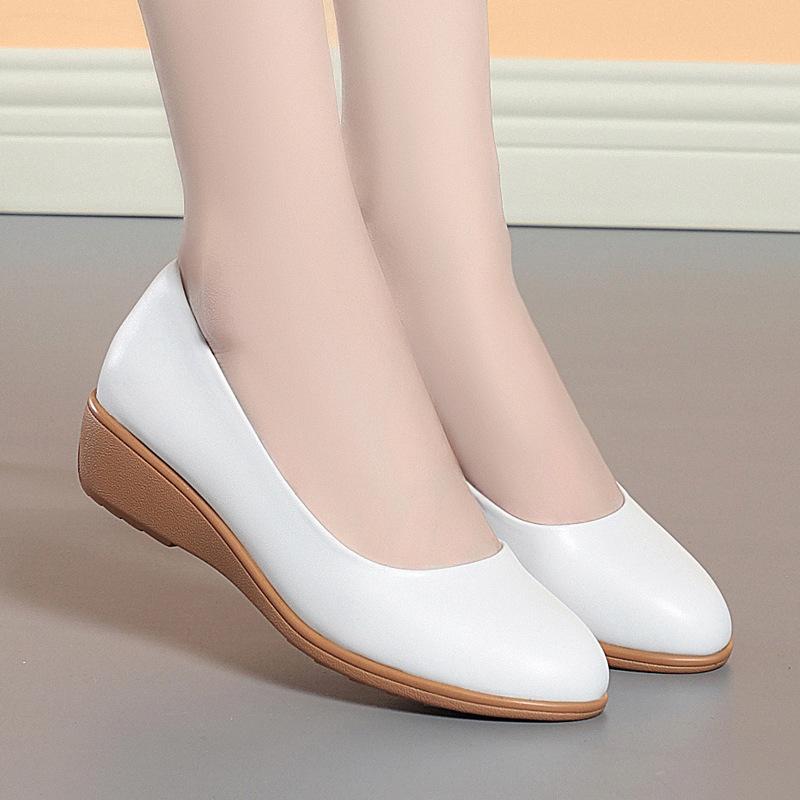 Wedge Heel Leather Comfortable Work Leather Shoes White Women's Beauty Salon Professional Shoes Dress Comfortable Work Not Tired Feet Single Shoes