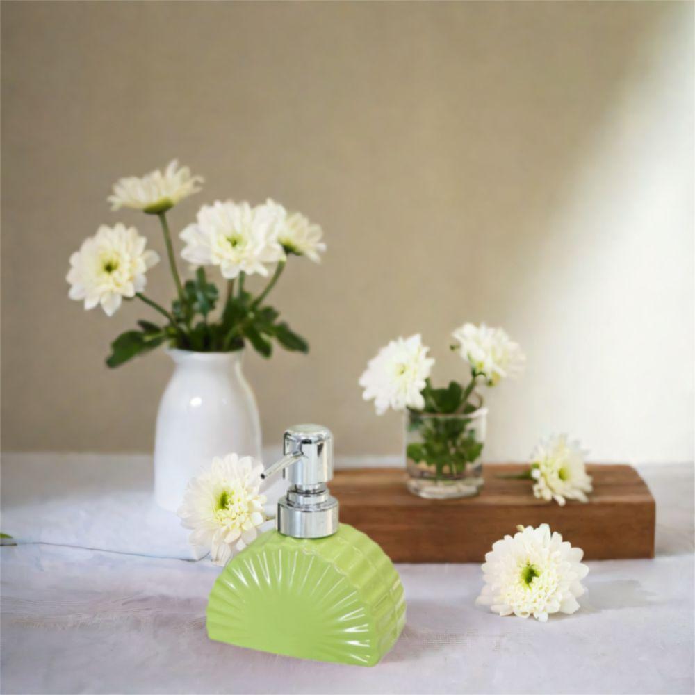 Elegant Press Separate Bottle Light Luxury Shampoo Bottle Fan Shaped Lotion Bottle  Toilet