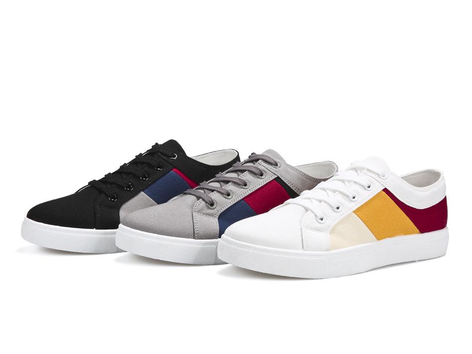2025 New Canvas Sneakers: Trendy Korean-Style Men's Casual Shoes in Extra-Large Sizes