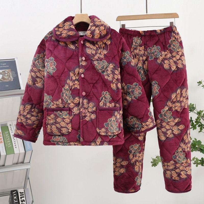 Thickened pajamas women's winter three-layer coral fleece padded cotton can be worn outside, plus sweet loungewear set