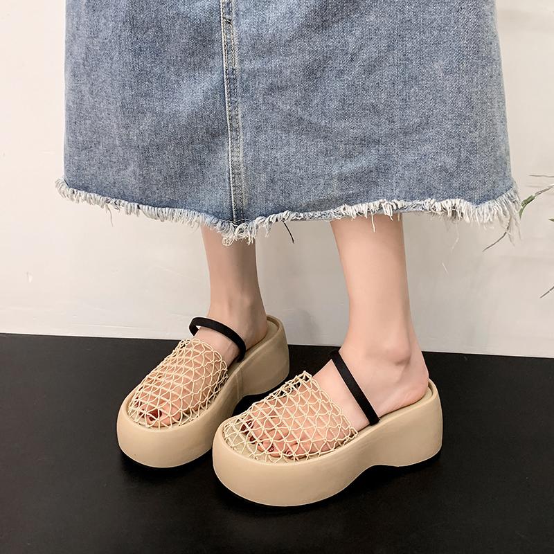 Damsandaler med kilklack i mesh, platåsandaler, ihåliga tofflor, nya muleskor 2025 sommar, nya designerslingbacks, vardagsskor, flipflops