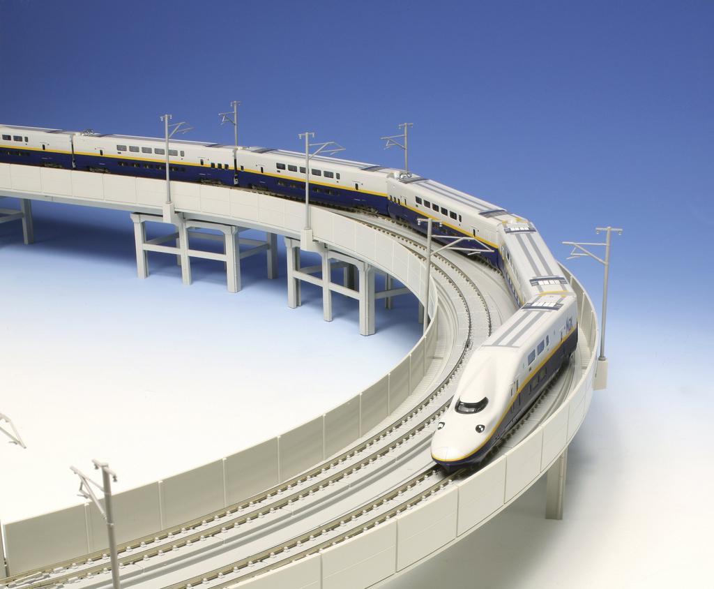 KATO N Gauge V13 Double Track Elevated Track Basic Set (R414381) 20-872 Railway Model Rail Set