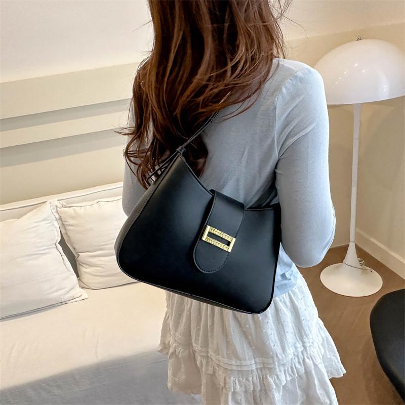 Stylish Vintage Inspired Pu Underarm Bag For Women Perfect For Daily Use And Fashion Trends