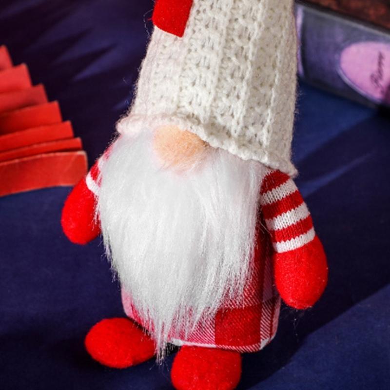 Valentine's Day Gnome Statues Knitted Decorations Mini Figurines Decorative Faceless Doll Statues 1PC