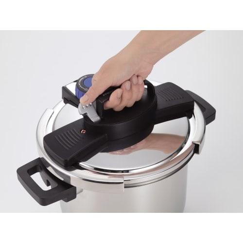 Perfect for outdoor activities! Pearl Metal 5.5L Pressure Cooker with Triple-Layer Bottom and One-Touch Lever, H-5389