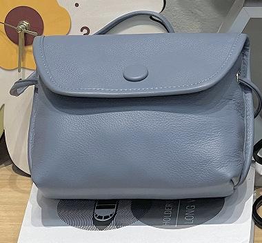 2026 New Style Genuine Leather Women's Crossbody Bags Made of Top-Grain Cowhide. Girls' Casual Small Shoulder Purse