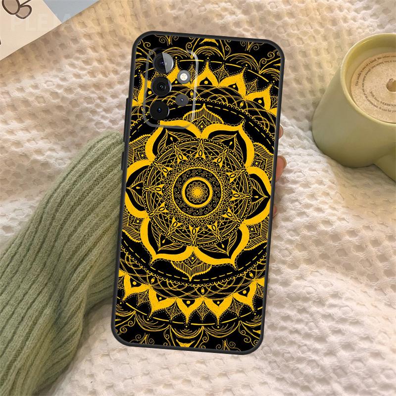 

Flowers Mandala Floral Case For Samsung Galaxy A35 A15 A55 A53 A33 A13 A36 A56 A26 A16 A22 A32 A52 A54 A34 A05 A06 For Samsung A56