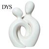 Figurina di Coppia Romantica per Arredamento Casa Statua Astratta, Decorazione in Resina Dorata, Accenti Creativi Moderni da Tavolo Scultura Centrale per Ingresso