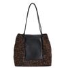 Leopard print bag women's large-capacity 2025 new autumn and winter leisure shoulder shopping bag, popular commuter tote bag this year