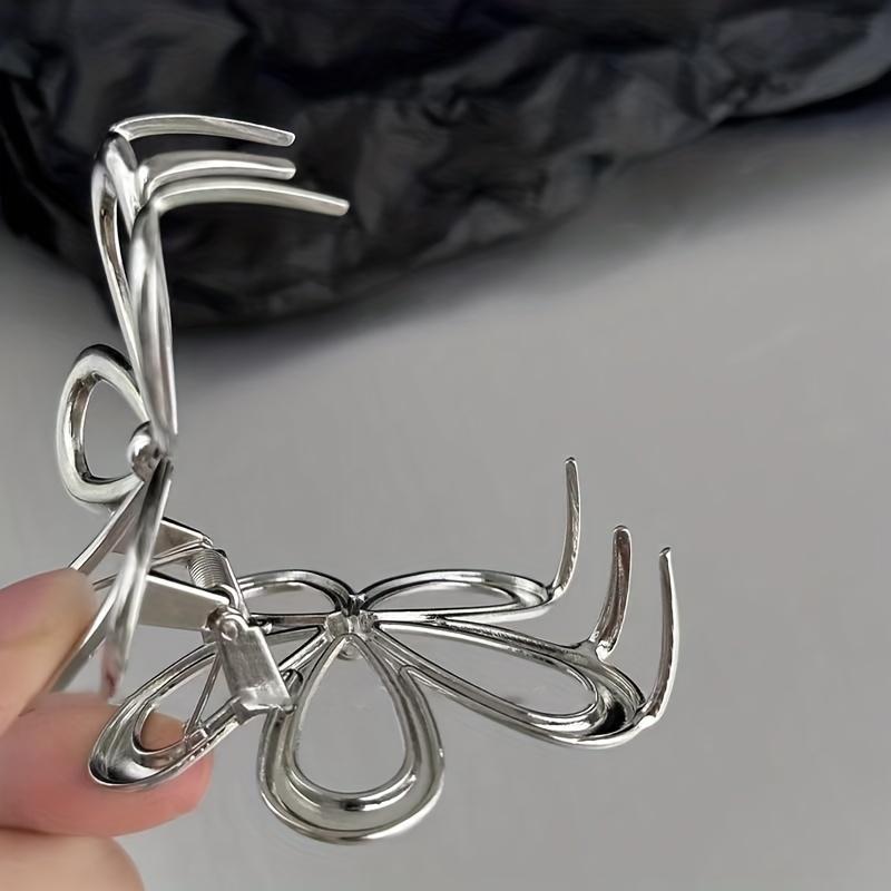 1 pince à cheveux fleur en métal pour femmes, maintien fort, taille moyenne, adaptée aux cheveux fins, style mode classique