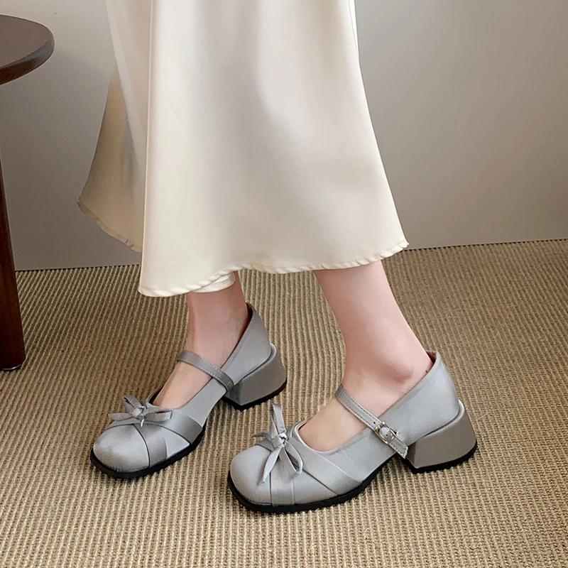 Women's  Summer Square Toe Med Heel Classics Buckle Strap High Heels Fashion Butterfly-knot with Dress Pumps Women