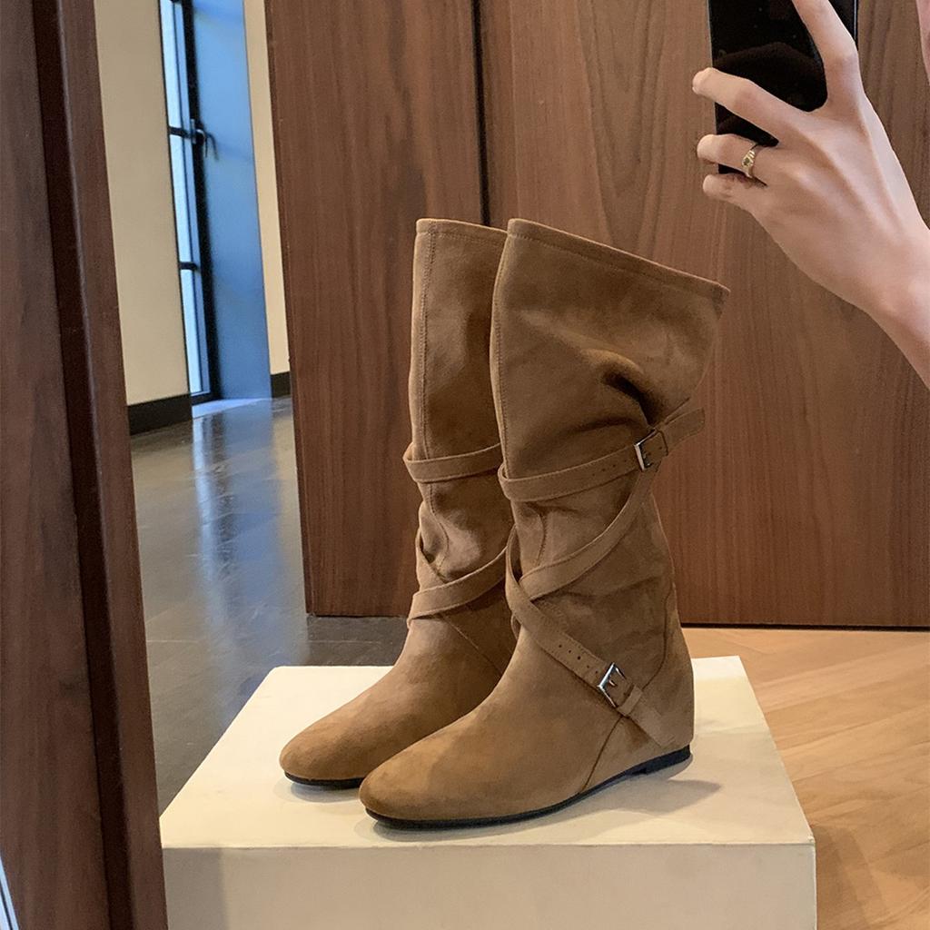 Vintage Crossed Buckle Western Cowboy Boots Women's Autumn New Soft Pleated Pile Pile Martin Boots Medium Boots French