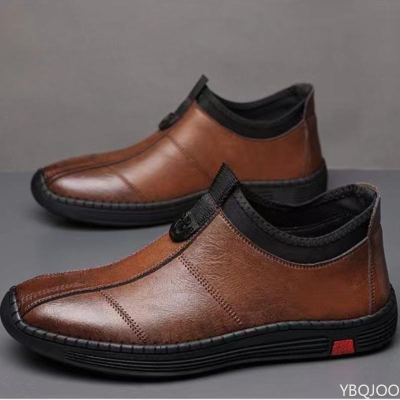 Fashion New Men's casual Shoes Soft soled comfort lazy shoes Outdoor light Bean bean shoes Trendy Male business leather Loafers Homme