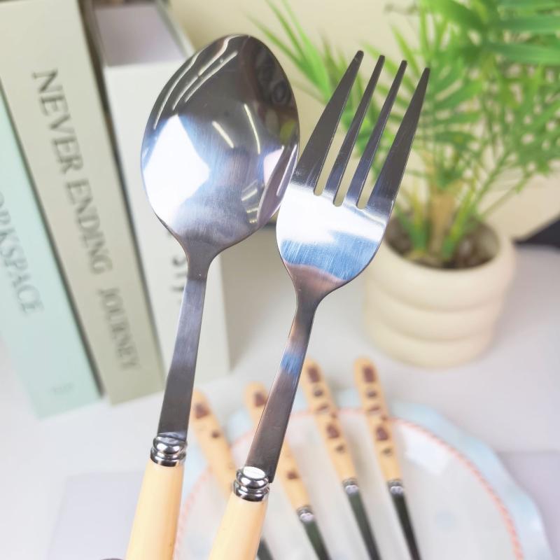 Přenosný kreslený kapybara nerezový příbor dvoudílná sada vidlička lžíce studentské jídelní sady kuchyňské nádobí