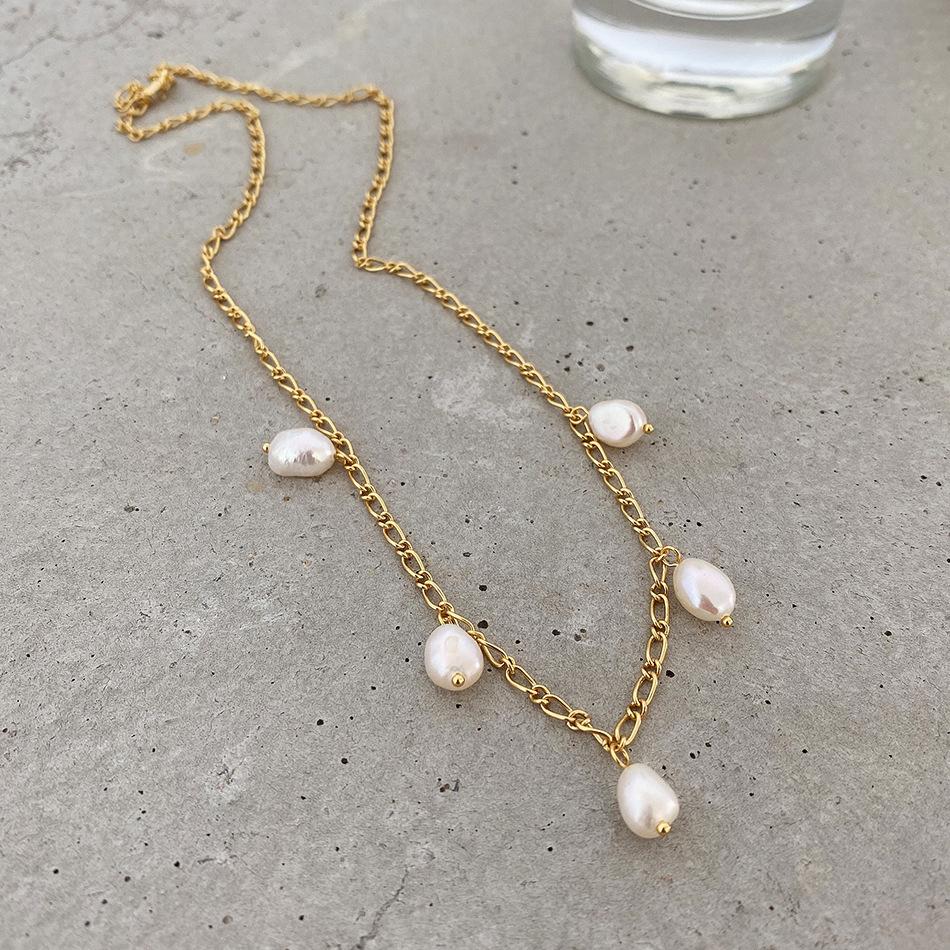 

Шикарный новый натуральный пресноводный жемчуг кулон ключичная цепочка простая нишевая титановая сталь 18-каратное золотое ожерелье для женщин