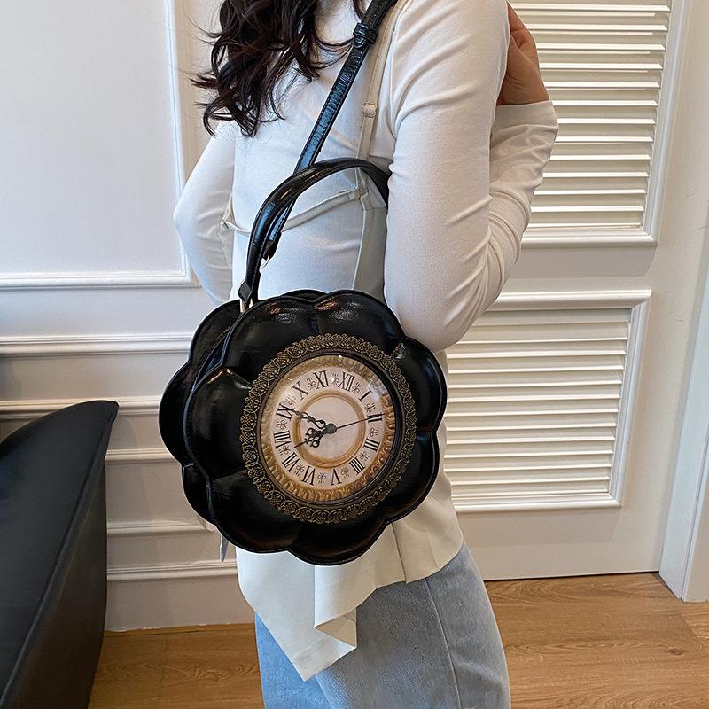 Foreign trade women's bags, fashion personality clocks, crossbody bags, European and American creative clocks, three-dimensional handbags, shoulder