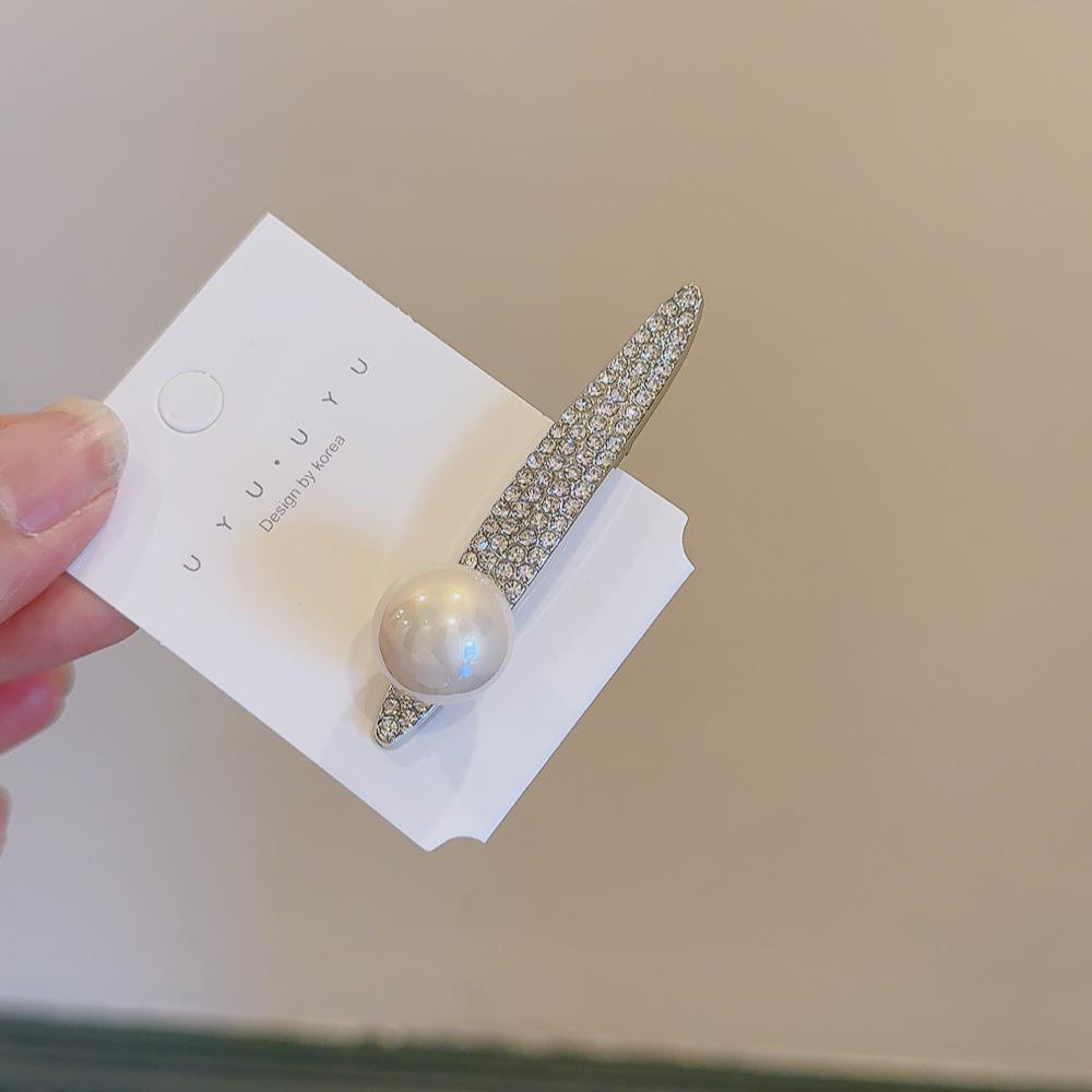 

New Super Shiny Diamond Duckbill Clip - Elegant High-End Hair Accessory for Bangs