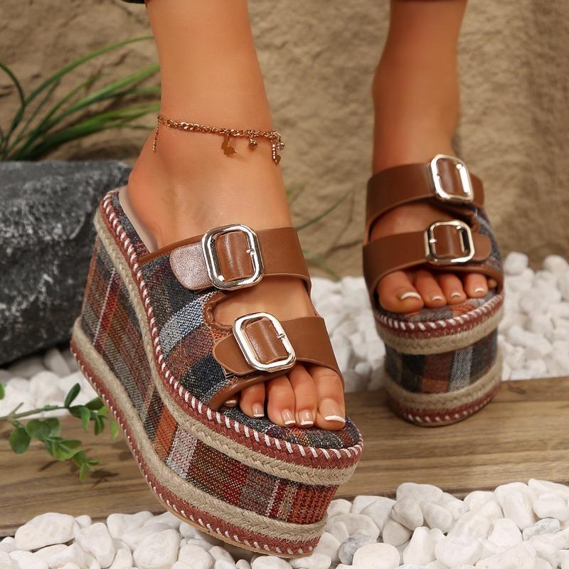 Fashion Women Slippers 2025 Summer New Fashion Peep Toe Wedge Slippers Women Platform High Heels Outdoor Beach Shoes Sandalias De Mujer