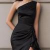 European & American One-Shoulder Satin Evening Gown with Layered Ruffles
