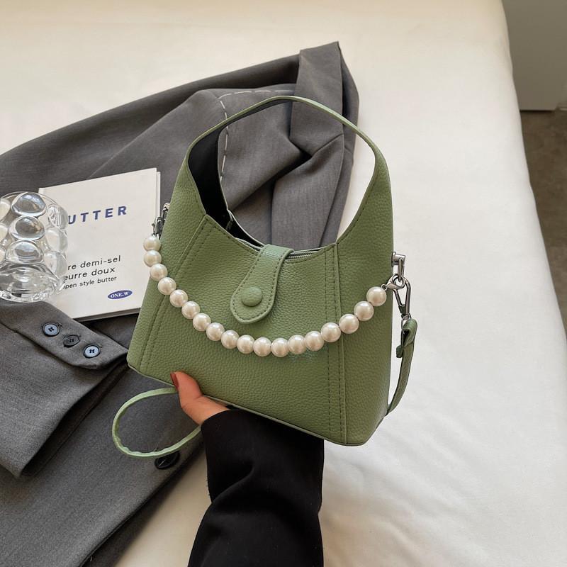 Chic Simple Solid Color Pearl Chain Tote Bag For Trendy Summer Casual Outfits