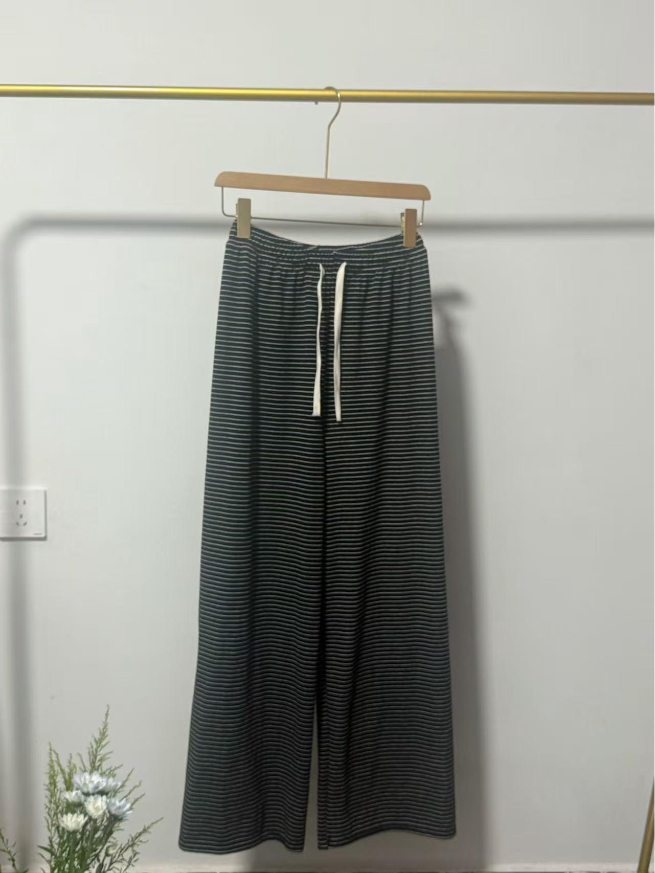 Cozy Striped High-Waist Wide-Leg Pants - Autumn/Winter Slimming Korean Casual Women s Trousers One Size
