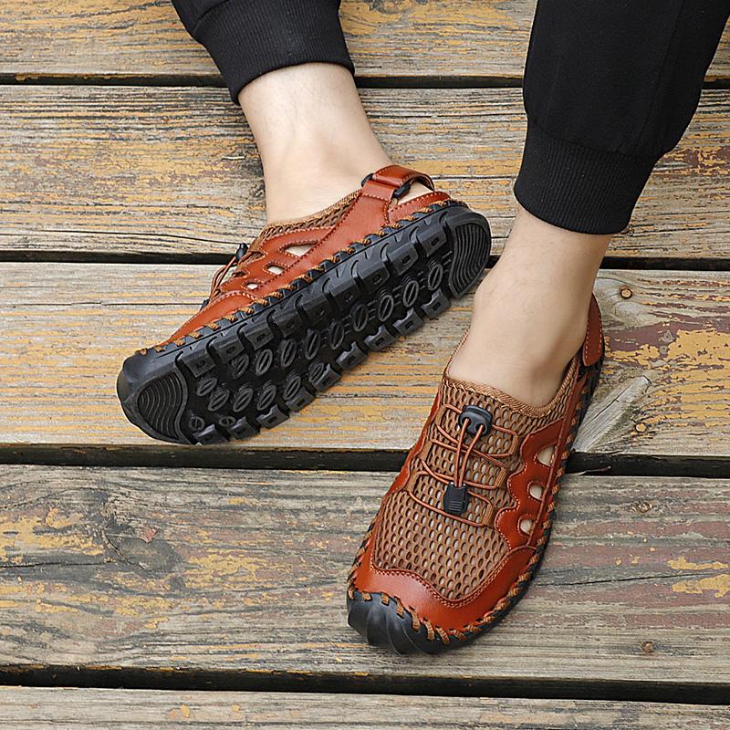 Mens Genuine Leather Sandals  Closed Toe Sandals Hand-stitched Summer Men Sandals Breathable Outdoor Men Beach Sandals