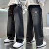 Pantaloni (per bambini dai 4 anni in su) – Jeans
