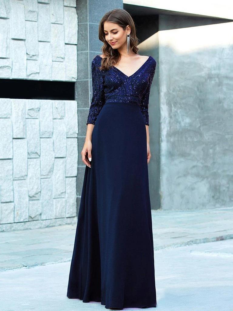 Elegant Plus Size Sequined V-Neck Chiffon Evening Dress with Mid Sleeves and Swing Skirt