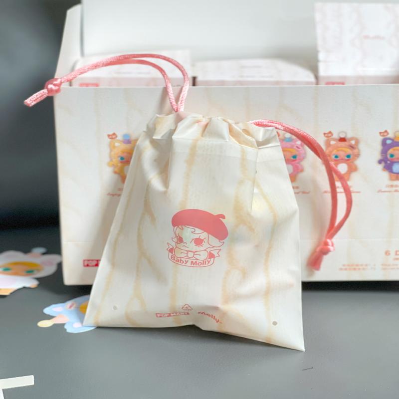 1 Piece Bag Decoration Baby Molly Pocket Friends Series Vinyl Figure Pendant Toys Kawaii Model Plush Keychain Children'S Gift
