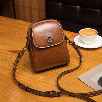 Crossbody Bag Women's 2025 Summer New Fashion Mobile Phone Bag Women's Foreign Style Crossbody Bag Versatile and Lightweight Shoulder Bag