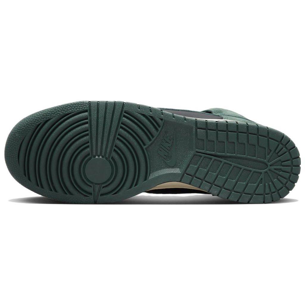 Nike Dunk High Premium Faded Spruce Unisex Sneakers Green Black Light-Cream DQ7679-002