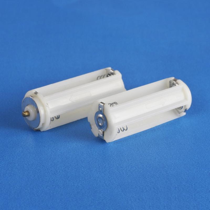 Zylindrischer Typ Kunststoff Batterie Konverter Adapter DIY 3AAA Batterien Halter Fach Racks Gehäuse Box Konvertierer Schalter