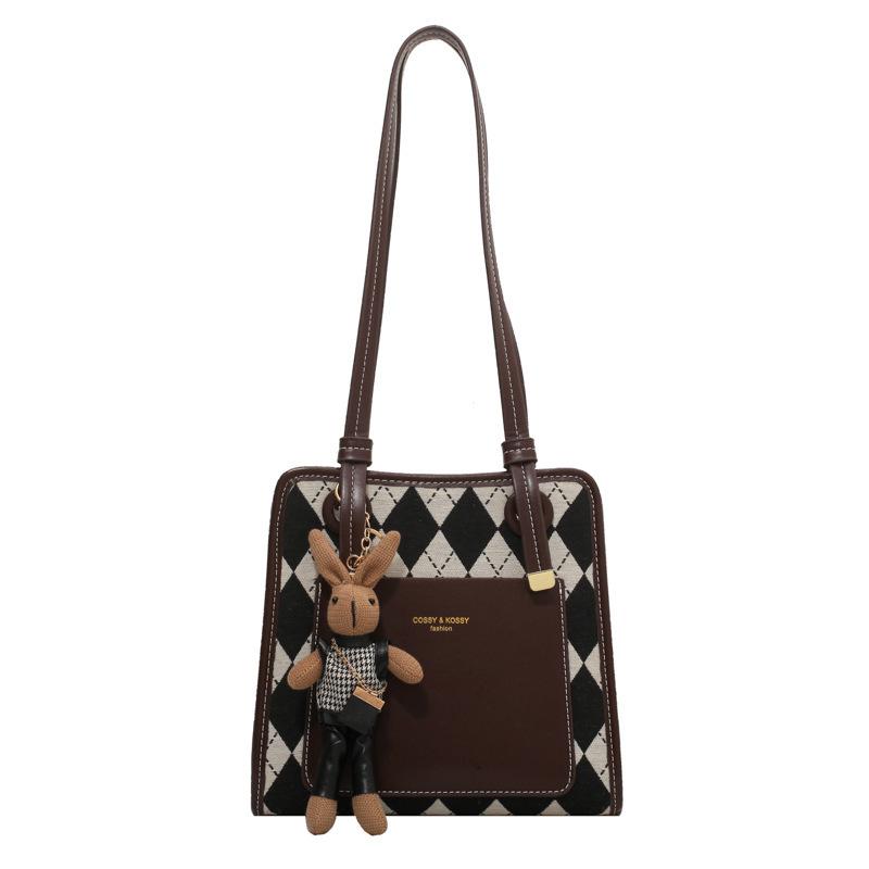 Portable women's bag 2026 new diamond women's bag textured commuter shoulder bag fashionable and simple ins tote bag