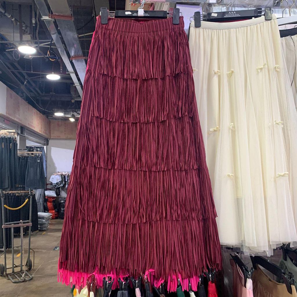 2025 Frühling/Sommer Koreanischer Nischenrock mit einfarbiger Quaste, hohe Taille, mittellang