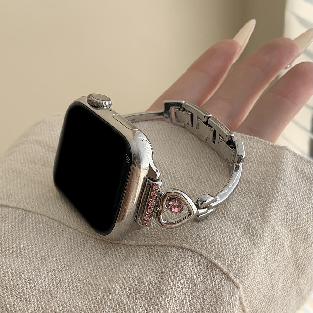 Bracelet Strap for Apple Watch Series 10 9 8 7 SE 6 5 4 3 2 1 42mm 41mm 40mm 38mm Love Heart Rhinestone Metal Watch Band