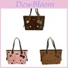 Bolso de Mano de Dibujos Animados Hello Kitty Leopardo con Estampado de Manchas y Gran Capacidad para Mujer